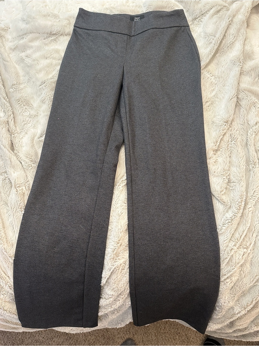 Jones New York Charcoal Knit Waistband Top